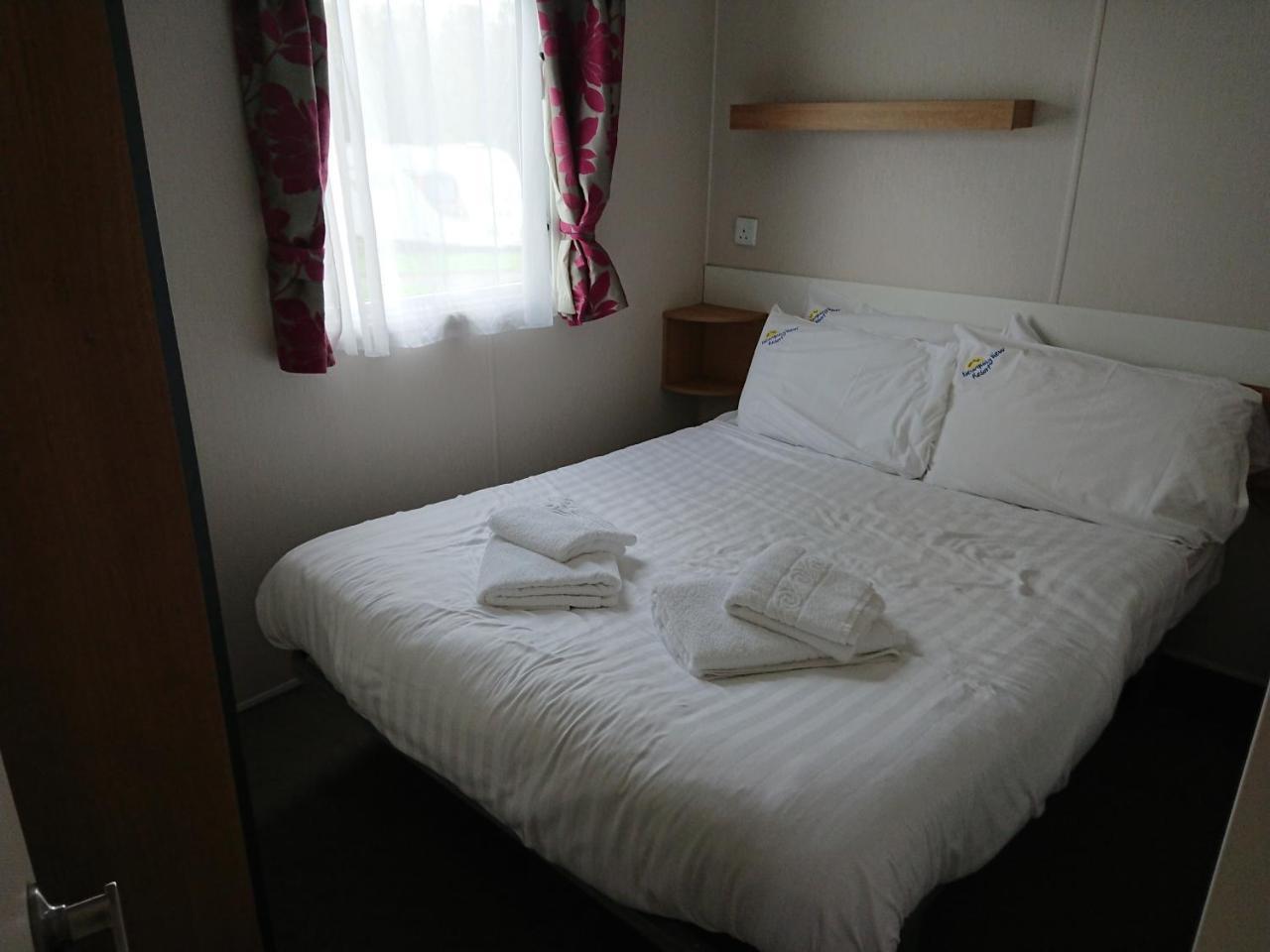 Newquay Valley Holidays ภายนอก รูปภาพ